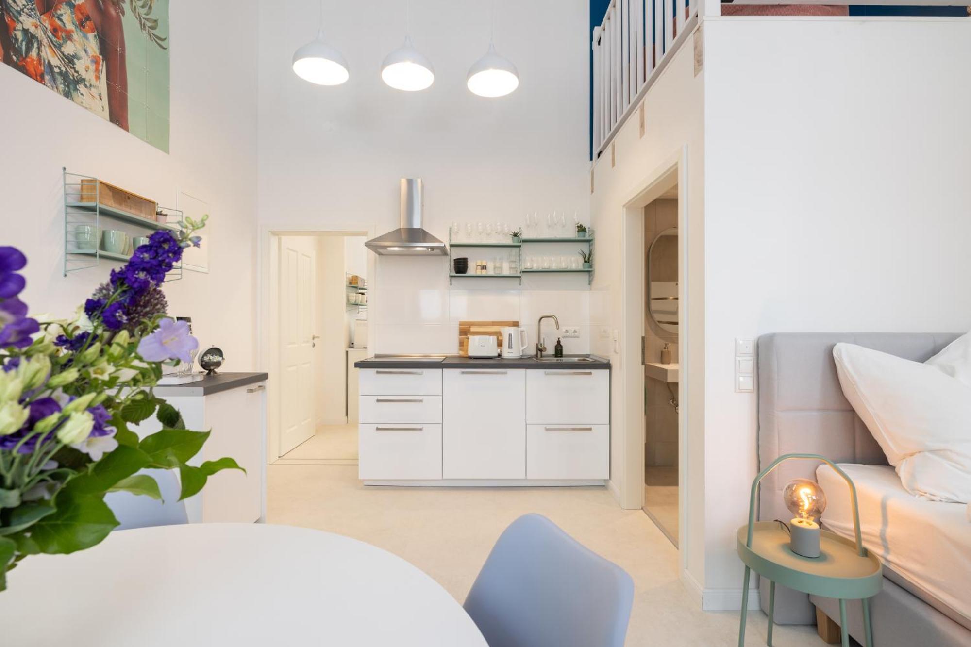 Great 2-Room Loft With 2 Bathrooms And 2 Kitchen Берлин Экстерьер фото