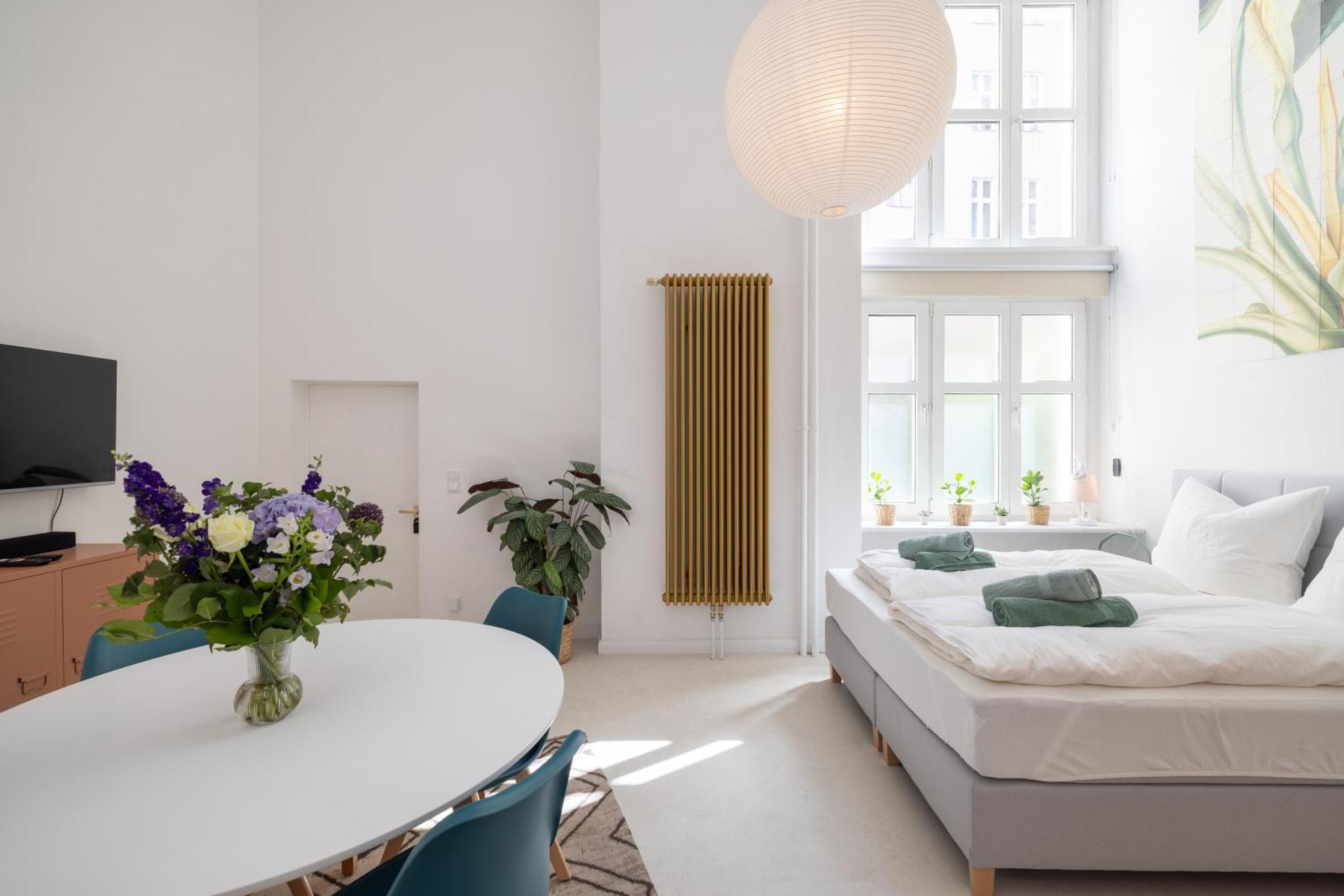 Great 2-Room Loft With 2 Bathrooms And 2 Kitchen Берлин Экстерьер фото